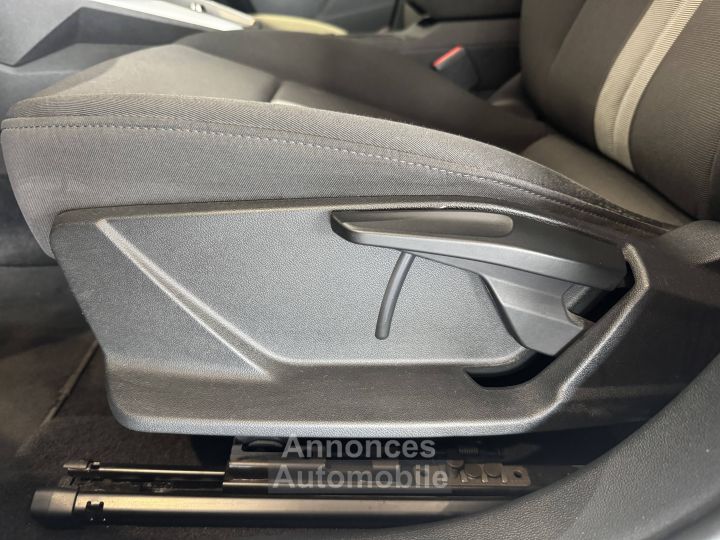 Audi A3 Sportback 40 TFSIe 204 S tronic 6 Design Luxe - 15