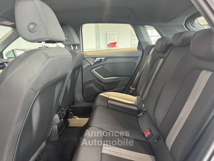 Audi A3 Sportback 40 TFSIe 204 S tronic 6 Design Luxe - 24