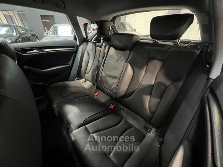 Audi A3 Sportback 20 TDI 150 S tronic 6 Design Luxe - 18