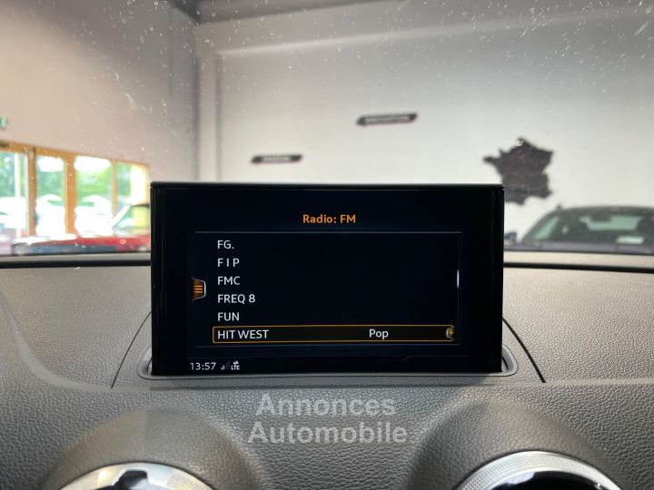 Audi A3 Sportback 20 TDI 150 S tronic 6 Design Luxe - 29