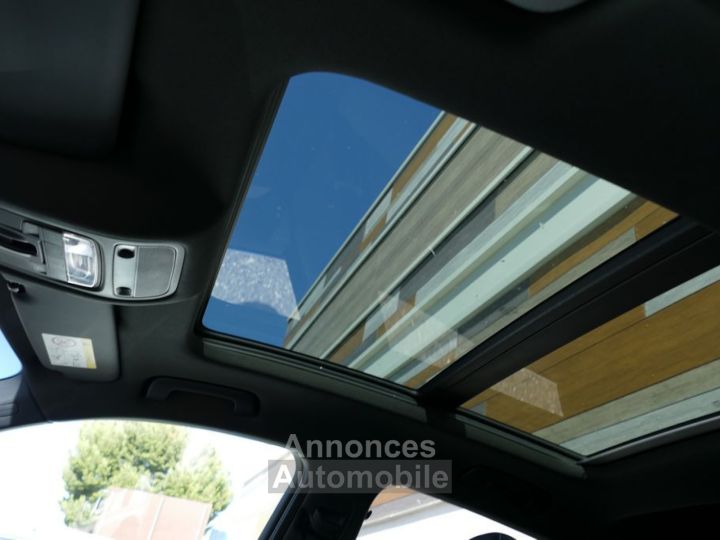Audi Q3 20 TDI 150 Ch S-LINE BVM6 TOIT OUVRANT - 21