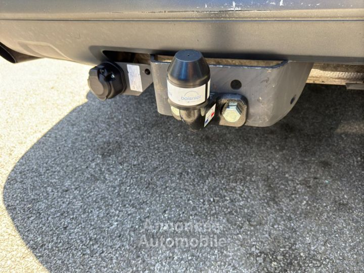 Audi Q7 AVUS V6 30 TDI 6S 240CH - 16