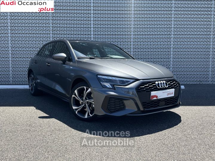 Audi A3 Sportback 40 TFSIe 204 S tronic 6 S Line - 3
