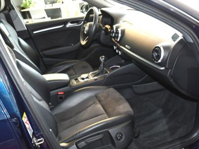 Audi A3 Sportback S-Line Ambition Luxe 35 TDI 150 S-Tronic GPS Virtual Attelage Car Play Pré Sense ACC Induction JA 18   - 21
