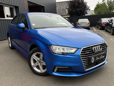 Audi A3 Sportback 14 TFSI 204 E-Tronic Design 2018   - 3