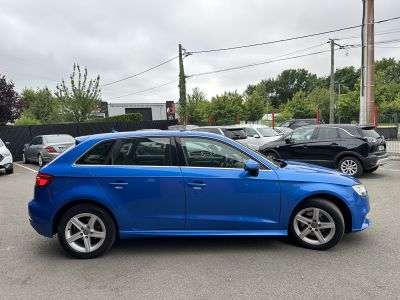 Audi A3 Sportback 14 TFSI 204 E-Tronic Design 2018   - 5