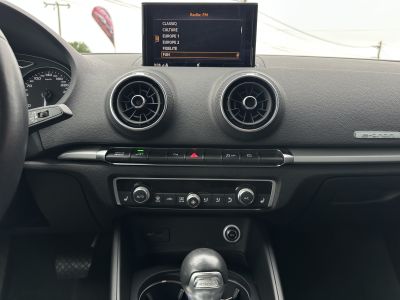 Audi A3 Sportback 14 TFSI 204 E-Tronic Design 2018   - 13