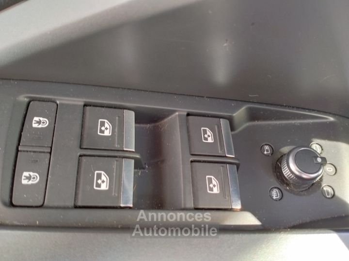 Audi Q3 Sportback 40 TDI 190 ch S line quattro S tronic 7 - 25
