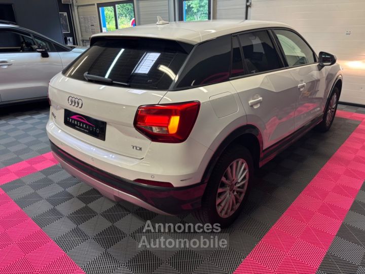 Audi Q2 30 TDI 116 BVM6 Design/APPLE CARPLAY - 5