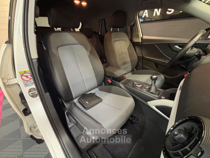Audi Q2 30 TDI 116 BVM6 Design/APPLE CARPLAY - 11