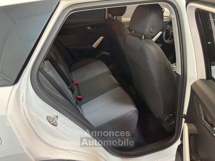 Audi Q2 30 TDI 116 BVM6 Design/APPLE CARPLAY - 12