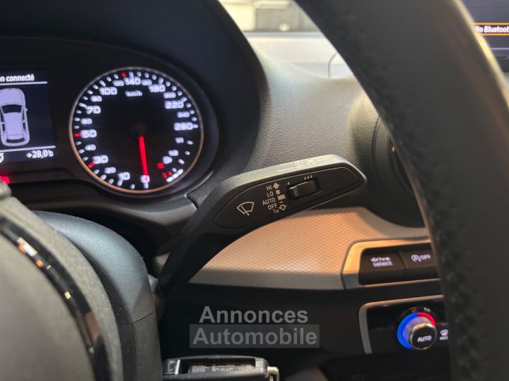 Audi Q2 30 TDI 116 BVM6 Design/APPLE CARPLAY - 16