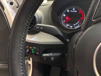 Audi Q2 30 TDI 116 BVM6 Design/APPLE CARPLAY   - 18