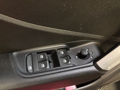 Audi Q2 30 TDI 116 BVM6 Design/APPLE CARPLAY   - 28