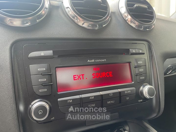 Audi TT 18 TFSI 160 S line / CIEL ETOILE / REGULATEUR - 26