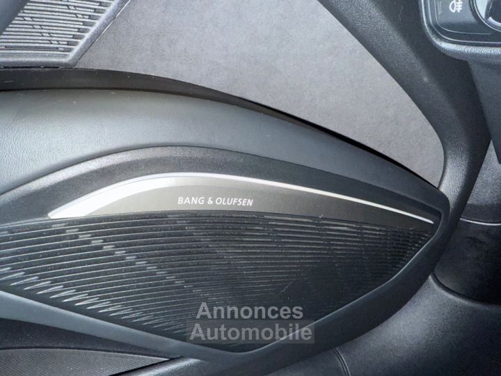Audi TT 20 TFSI 230 Quattro S tronic 6 S line - 22