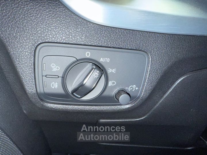Audi Q2 30 TFSI 116 S tronic 7 Sport - 23