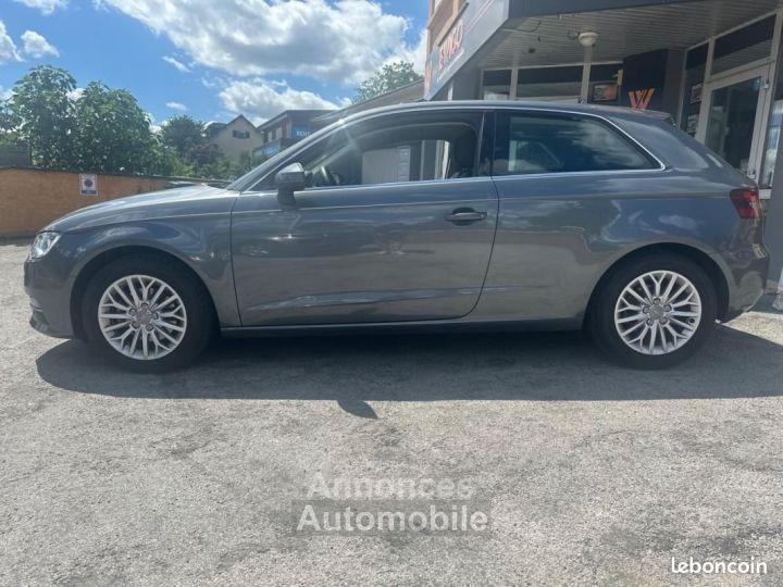 Audi A3 Sportback 14 TFSI 125CH AMBIENTE START-STOP - 8
