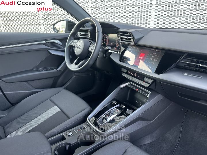 Audi A3 Sportback TDI 150 S tronic 7 Business Executive - 8