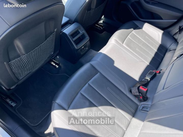 Audi A4 Avant 20 40 TDI 190 CH BUSINESS S-TRONIC 7 + TOIT OUVRANT ATTELAGE DEMONTABLE - 7