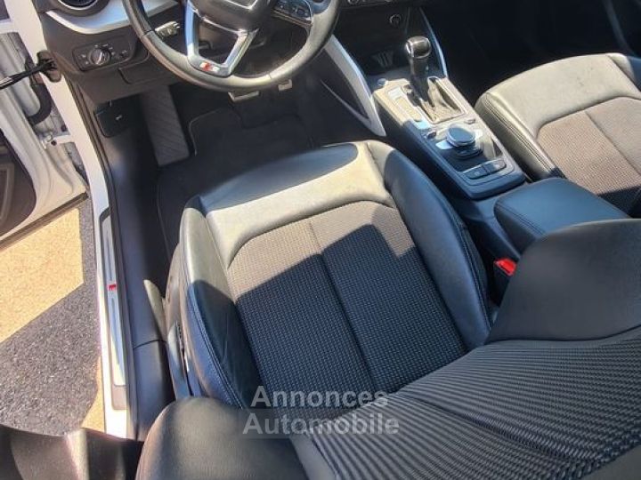 Audi Q2 35 TFSI 150ch S line tronic 7 - 8