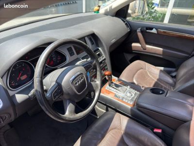 Audi Q7 AVUS V6 30 TDI 6S   - 8