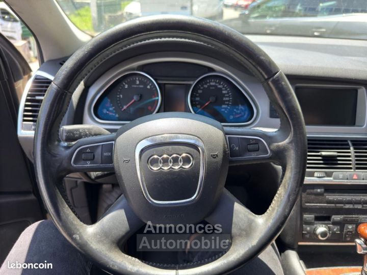 Audi Q7 AVUS V6 30 TDI 6S - 9