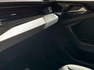 Audi A1 Sportback 40 TFSI 207 ch S tronic 7 S Line   - 16