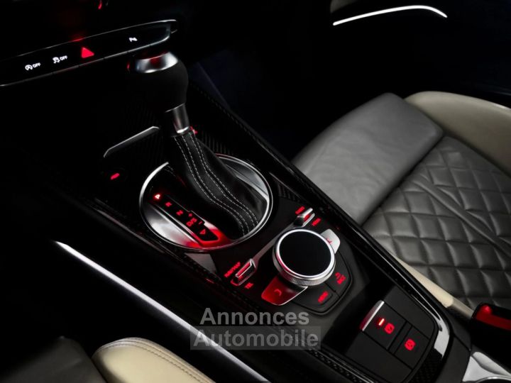 Audi TT RS Coupé 25 TFSI 400ch – Carbon Exclusive, B&amp;O, Caméra de recul - 11