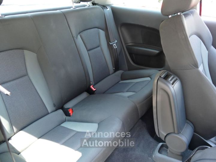 Audi A1 10 TFSI 95 Ch ULTRA MIDNIGHT SERIES BVM5 - 16
