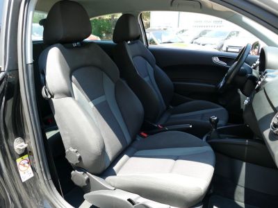 Audi A1 10 TFSI 95 Ch ULTRA MIDNIGHT SERIES BVM5   - 17
