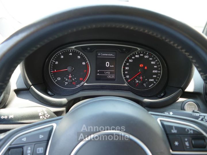 Audi A1 10 TFSI 95 Ch ULTRA MIDNIGHT SERIES BVM5 - 20