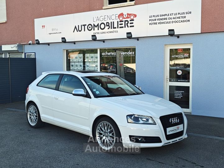 Audi A3 20 TFSI 200ch Ambition Luxe S-tronic 3p - 1