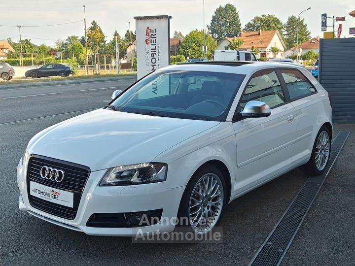 Audi A3 20 TFSI 200ch Ambition Luxe S-tronic 3p - 3