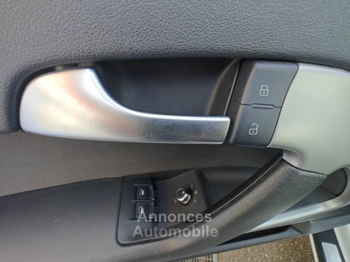 Audi A3 20 TFSI 200ch Ambition Luxe S-tronic 3p - 22