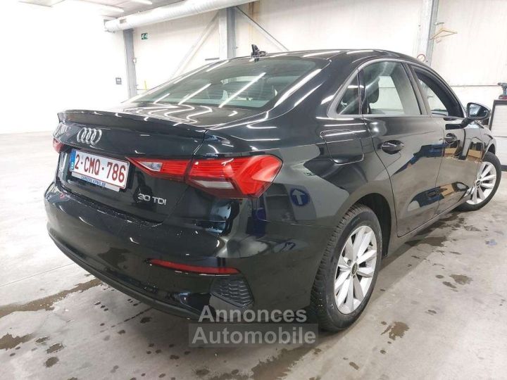 Audi A3 30TDi Sedan Advanced - 2