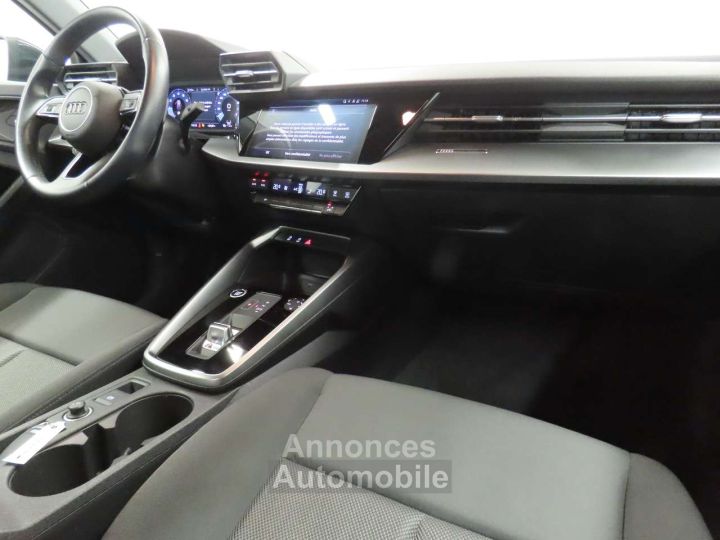 Audi A3 Sportback 30TFSI Stronic Adv LED-NAVI-VIRTUAL - 8
