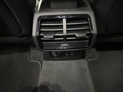 Audi Q3 45 TFSIe 245 ch S tronic 6 S line   - 12
