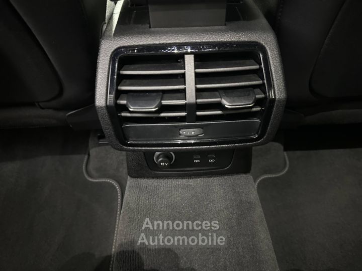 Audi Q3 45 TFSIe 245 ch S tronic 6 S line - 12