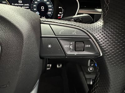 Audi Q3 45 TFSIe 245 ch S tronic 6 S line   - 22