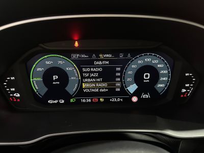 Audi Q3 45 TFSIe 245 ch S tronic 6 S line   - 28