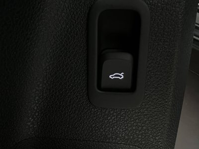 Audi Q2 35 TFSI 150 S tronic 7 S line   - 17