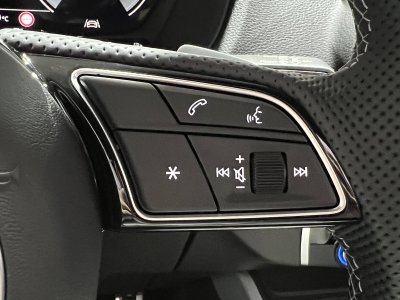 Audi Q2 35 TFSI 150 S tronic 7 S line   - 24