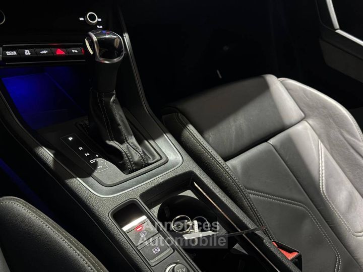 Audi Q3 Sportback 45 TFSIe  245 ch S tronic 6 S line - 16