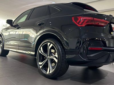 Audi Q3 Sportback 45 TFSIe  245 ch S tronic 6 S line   - 29