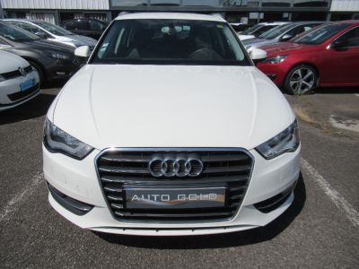 Audi A3 Sportback 16 TDI 105 Ambiente   - 2