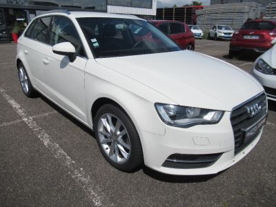 Audi A3 Sportback 16 TDI 105 Ambiente   - 3