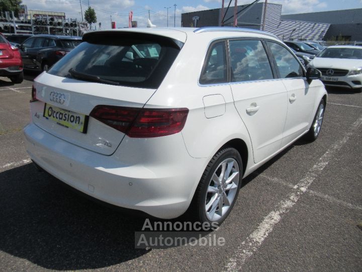 Audi A3 Sportback 16 TDI 105 Ambiente - 4