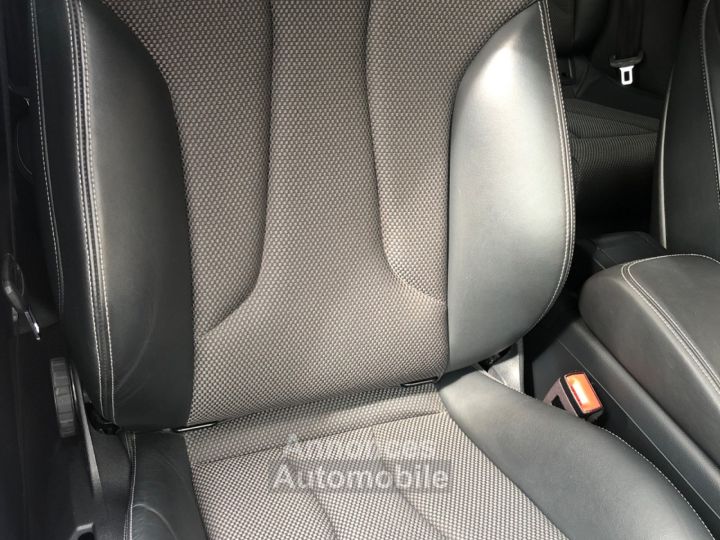 Audi A3 Sportback 20 TFSI 190 S tronic 7 Quattro S Line ATTELAGE ETAT NICKEL ENTRETIEN FULL GARANTIE 12 MOIS - 17