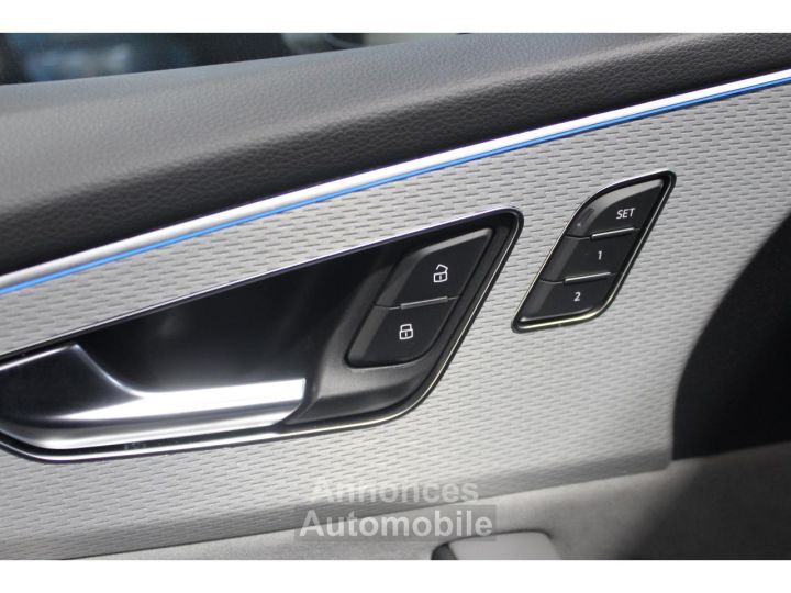 Audi Q8 Quattro 60 TFSIe 490 Tiptronic  S line TVA - Attelage - 14
